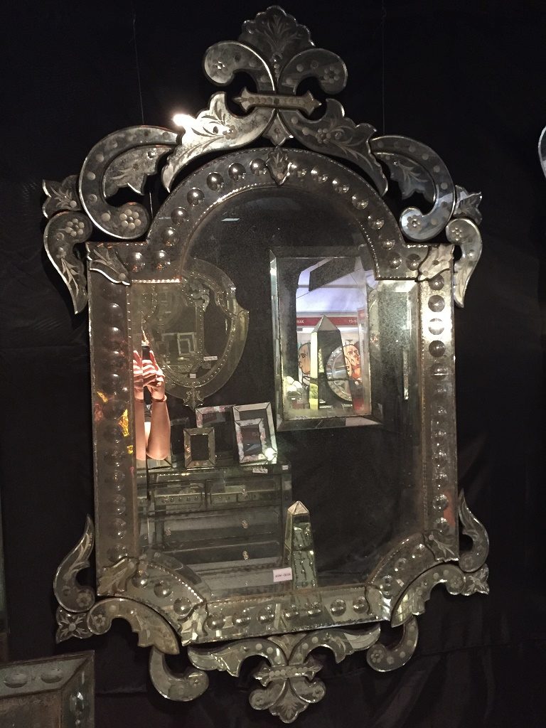 ANTIQUE VENETIAN MIRROR