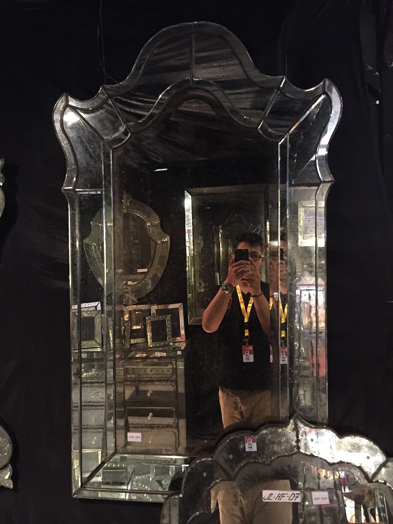 ANTIQUE VENETIAN MIRROR