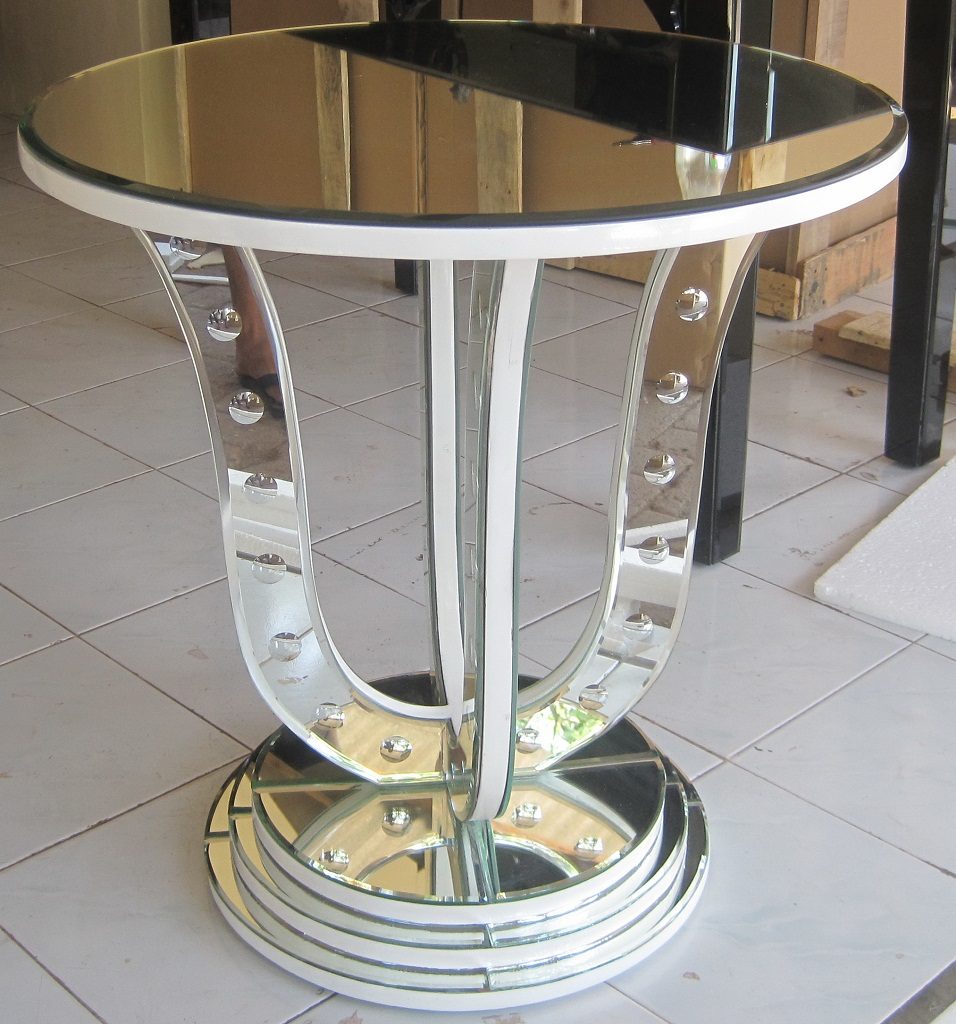 ANTIQUE VENETIAN MIRROR